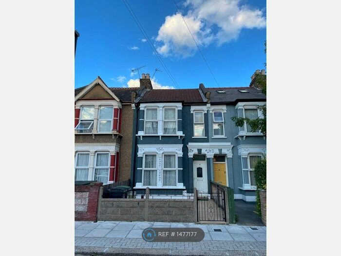 4 Bedroom Terraced House To Rent In St. Pauls Road, London, N17