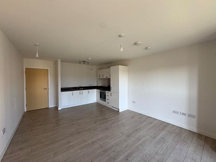 2 Bedroom Apartment To Rent In South Carron Wynd, Edinburgh, EH6
