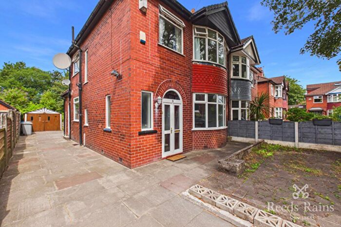 3 Bedroom Semi-Detached House To Rent In Hapton Avenue, Stretford, Manchester, M32