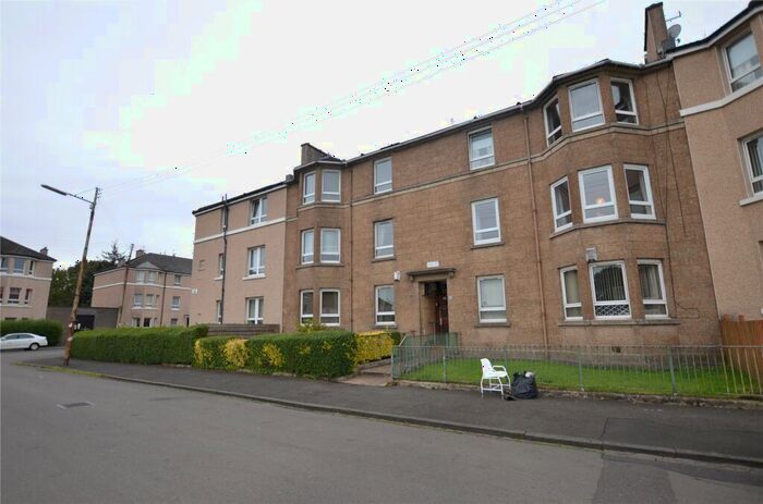 2 Bedroom Flat To Rent In Ulva Street, Craigton, Glasgow, G52