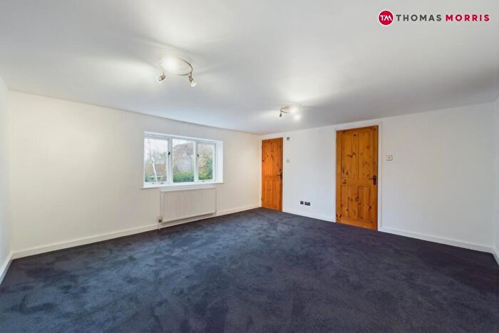 5 Bedroom Detached House For Sale In Church Street, Needingworth, St. Ives, Cambridgeshire, PE27