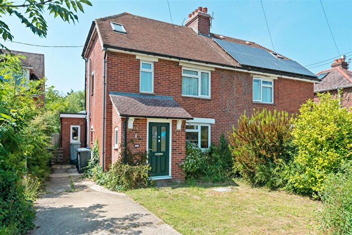 4 Bedroom Semi-Detached House For Sale In Rough Common Road, Rough Common, Canterbury, CT2