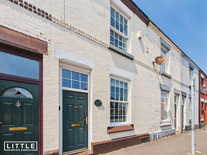 3 Bedroom Terraced House For Sale In Vincent Street, St. Helens, WA10