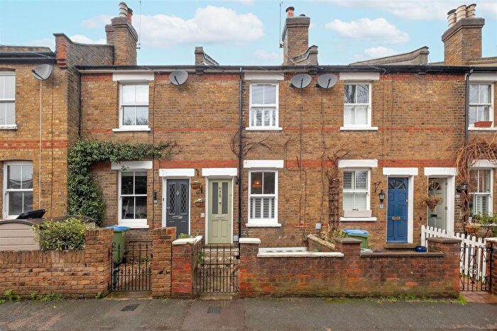 2 Bedroom Terraced House For Sale In Queens Road, Thames Ditton, KT7