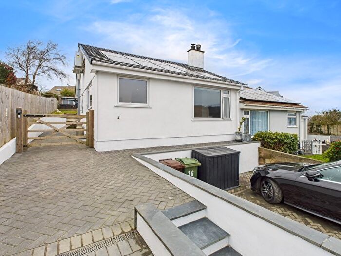 2 Bedroom Bungalow For Sale In Penmayne Parc, Lanner, Redruth, TR16