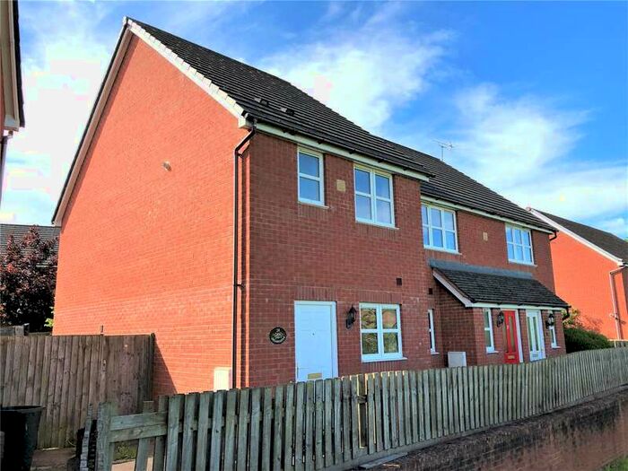 Houses for sale in Cleobury Mortimer, DY14, Shropshire