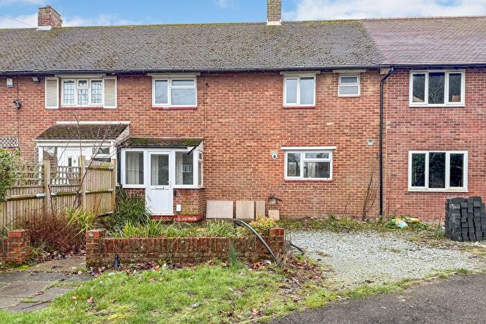 3 Bedroom Terraced House For Sale In Pembury Close, Hayes, Bromley, BR2