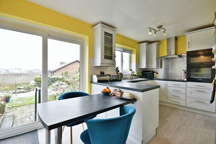 4 Bedroom Detached House For Sale In Storth Meadow Road, Glossop, SK13