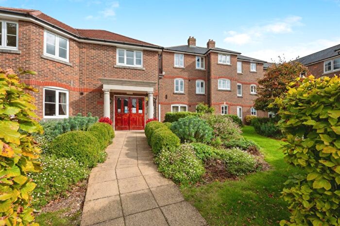 1 Bedroom Flat For Sale In Wessex Road, Dorchester, DT1