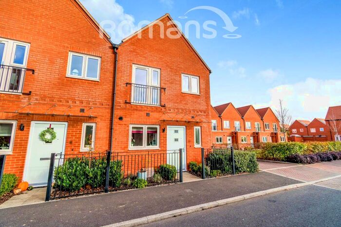 2 Bedroom End Of Terrace House To Rent In Pinsent Road, Winchester, SO22