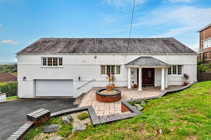 4 Bedroom Detached House For Sale In Bronallt Road, Hendy, Pontardulais, SA4