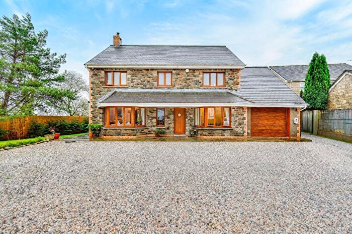 5 Bedroom Detached House For Sale In Broad View, Tondu, Bridgend County Borough, CF32