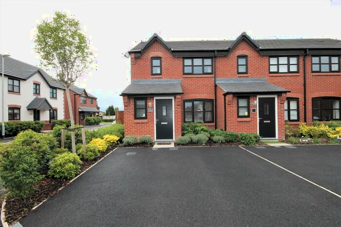 3 Bedroom Semi-Detached House To Rent In Leach Drive, Monton, Manchester, M30