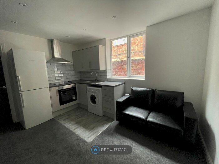 2 Bedroom Flat To Rent In Borough Road, Middlesbrough, TS1