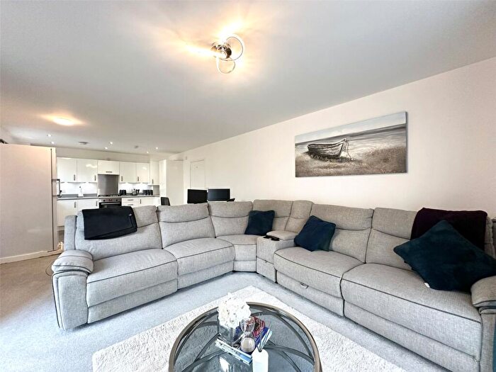 2 Bedroom Flat For Sale In Bodycomb Street, Castle Hill, Ebbsfleet Valley, Swanscombe, DA10