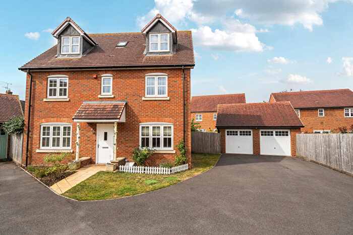 5 Bedroom Detached House For Sale In Roman Way, Shrivenham, Swindon, SN6
