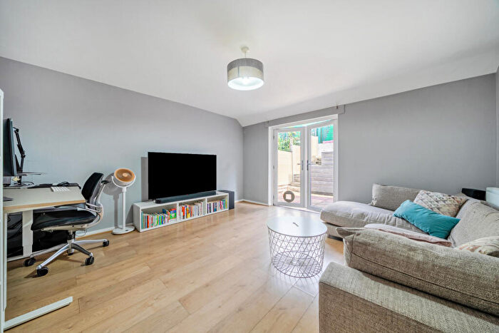 2 Bedroom Terraced House For Sale In Barset Road, London, SE15