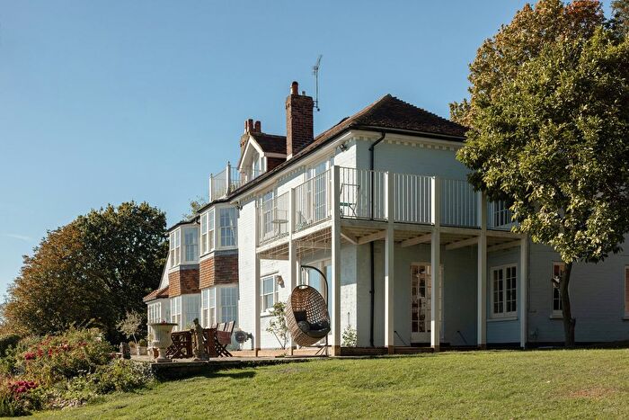 7 Bedroom Equestrian For Sale In Knoll Hill, Aldington, TN25