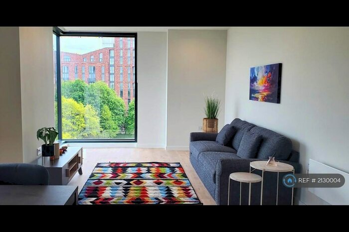 2 Bedroom Flat To Rent In Aspin Lane, Manchester, M4
