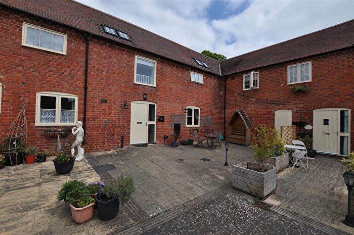 2 Bedroom Terraced House To Rent In Millers Croft, Malvern, WR14