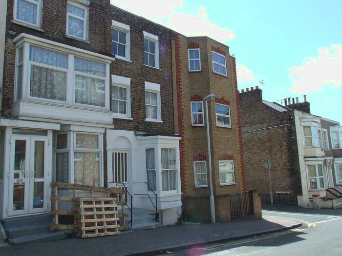 2 Bedroom House To Rent In Dane Hill, Margate, CT9