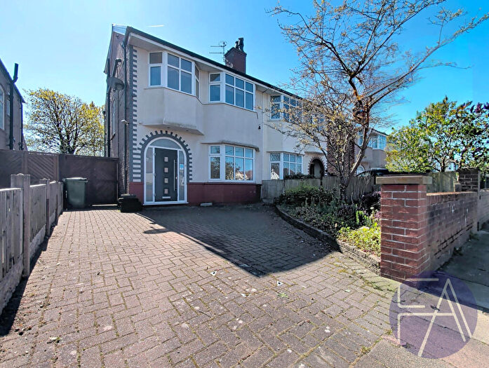 5 Bedroom Semi Detached House To Rent In Balmoral Drive, Southport, PR9