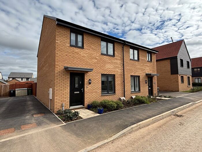 3 Bedroom Semi-Detached House For Sale In Burbage Way, Crewkerne, Somerset, TA18