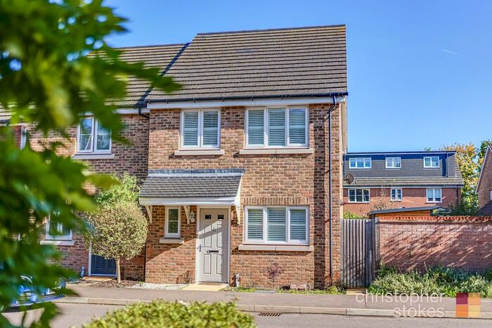 3 Bedroom End Of Terrace House To Rent In Aldermere Avenue, Cheshunt, Waltham Cross, EN8