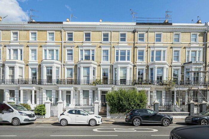 1 Bedroom Flat To Rent In Holland Road, London, W14