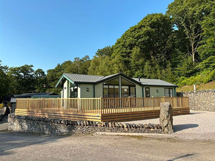 2 Bedroom Mobile/park Home For Sale In Bigland Hall Caravan Park, Newby Bridge, LA12