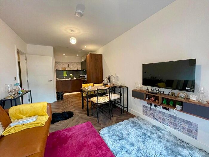1 Bedroom Apartment For Sale In Gunsmith House, Price Street, Birmingham, B4
