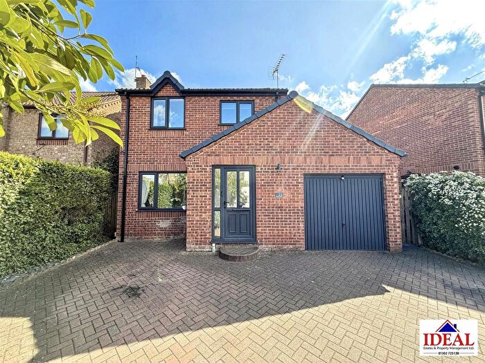 3 Bedroom Detached House For Sale In Bridgewater Park Drive, Skellow, Doncaster, DN6