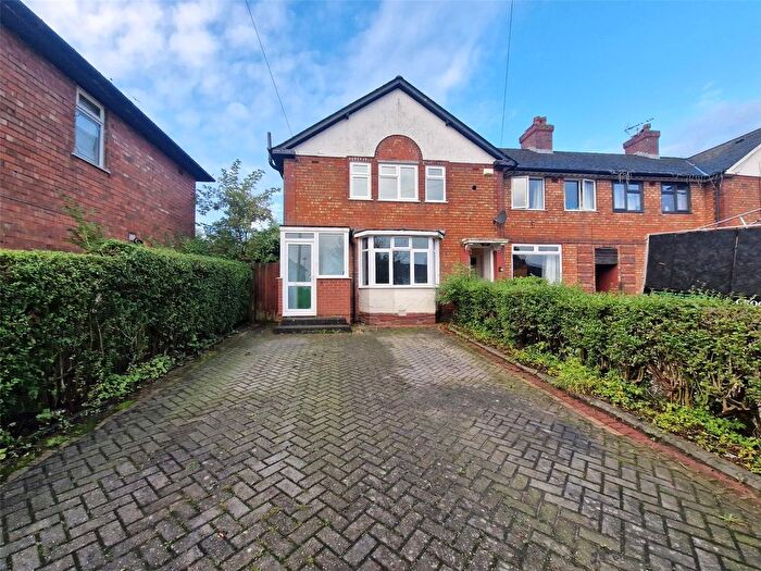 3 Bedroom End Of Terrace House To Rent In Rise Avenue, Rubery, Birmingham, B45