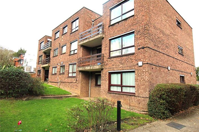 1 Bedroom Flat To Rent In Hanger Lane, Ealing, W5