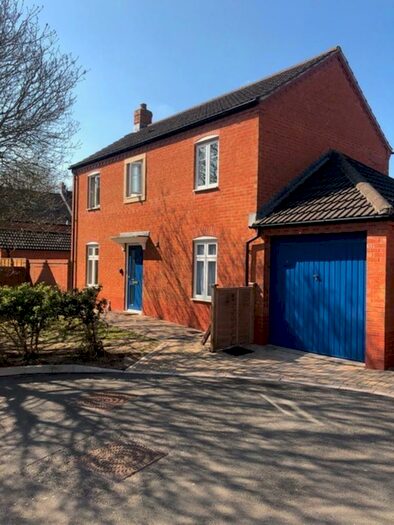 6 Bedroom Detached House To Rent In Jarratts Road, Southmead, BS10