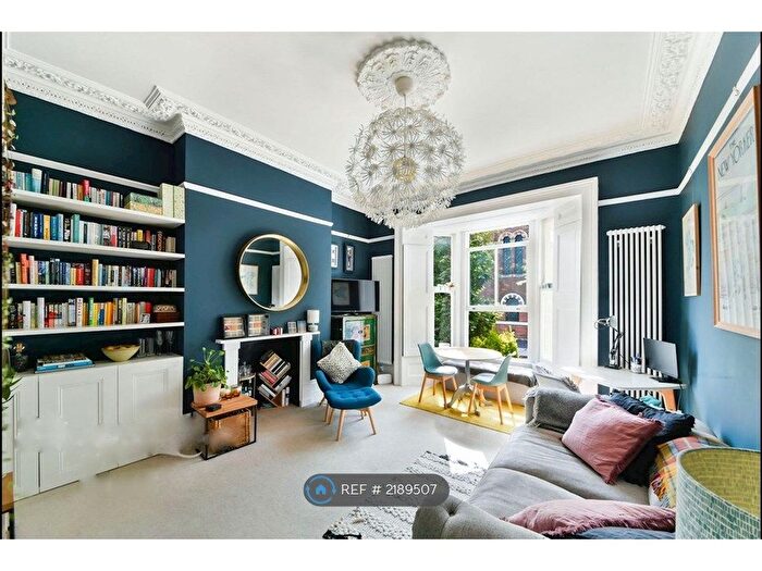 1 Bedroom End Of Terrace House To Rent In Downs Road, London, E5