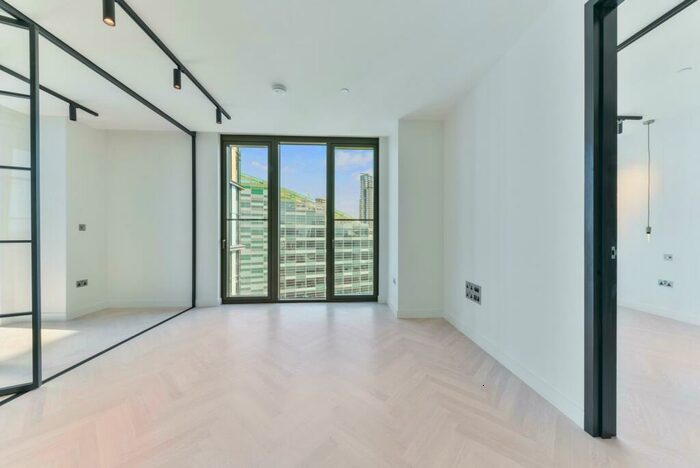 1 Bedroom Apartment To Rent In One Crown Place, Sun Street, London, EC2A