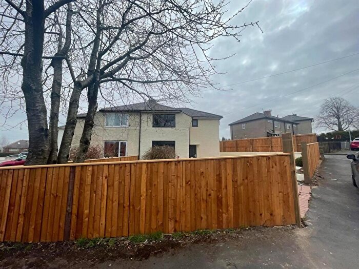 3 Bedroom House To Rent In Constable Avenue, Burnley, BB11