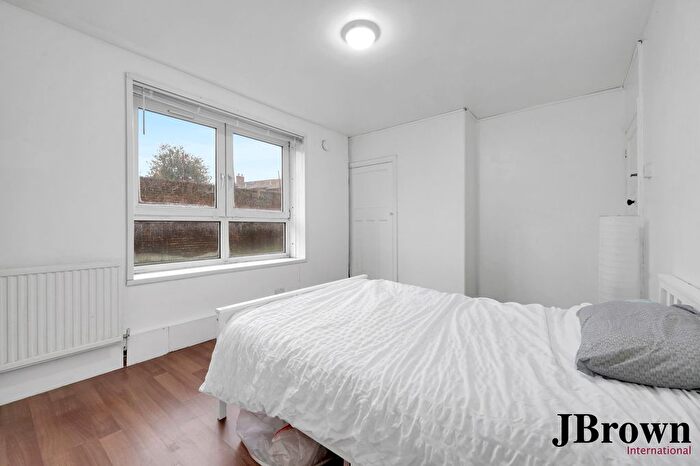 2 Bedroom Flat To Rent In Haddo Street, London, SE10