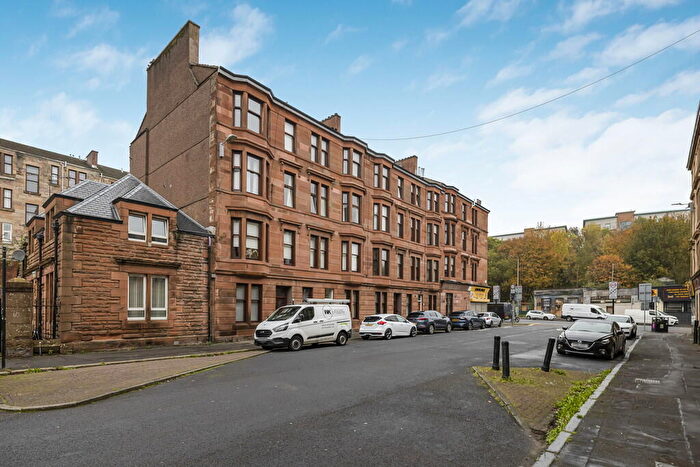 3 Bedroom Flat For Sale In Dunard Street, North Kelvinside, G20