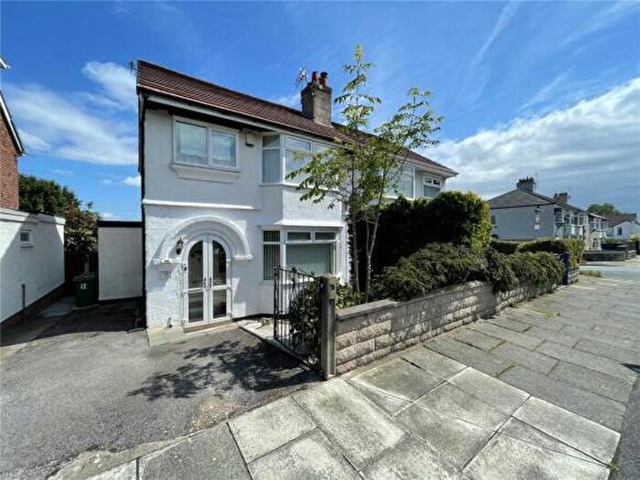 3 Bedroom Semi Detached House For Sale In Barlow Avenue, Wirral, CH63