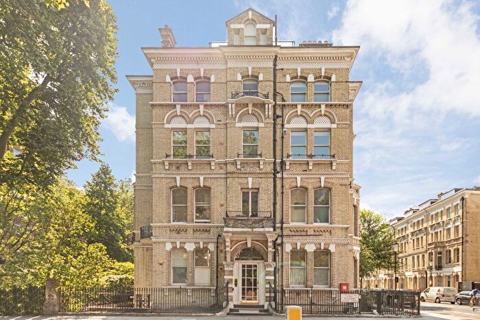 2 Bedroom Flat To Rent In Elm Park Gardens, London, SW10