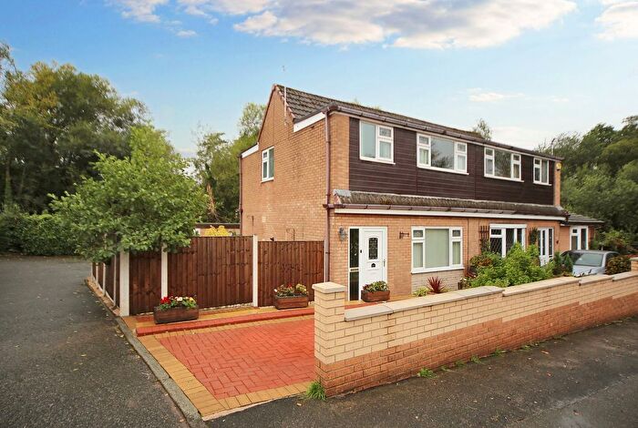 3 Bedroom Semi-detached House For Sale In Wigan Lower Road, Standish Lower Ground, WN6