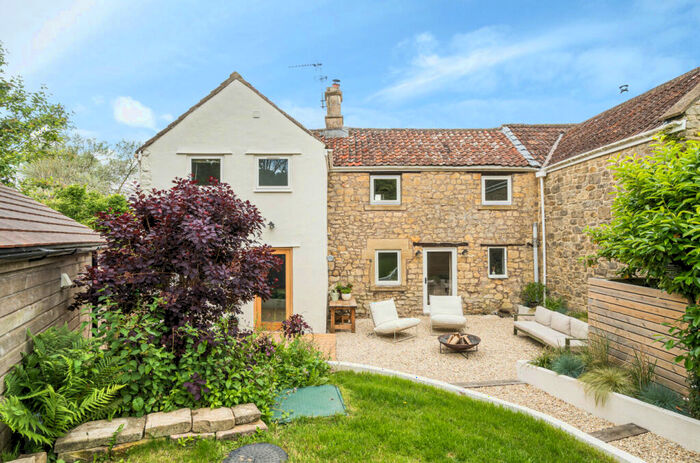 3 Bedroom End Of Terrace House For Sale In Nailwell, Bath, Somerset, BA2