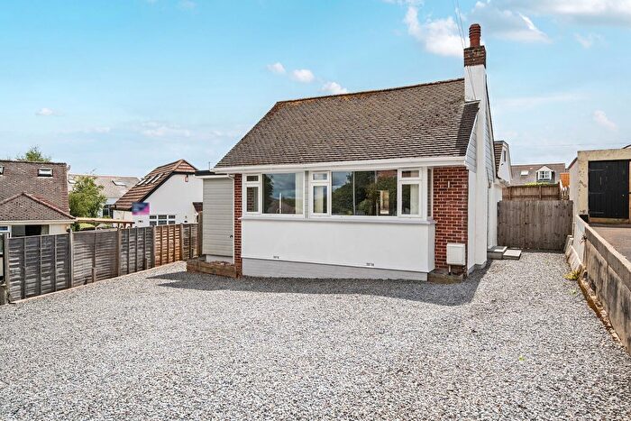2 Bedroom Detached Bungalow For Sale In Bampton Close, Marldon, Paignton, Devon, TQ3