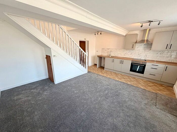 2 Bedroom Detached House To Rent In Carmel Street, Treherbert, CF42