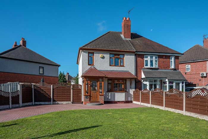 2 Bedroom Semi Detached House For Sale In Sycamore Road, Tipton, DY4