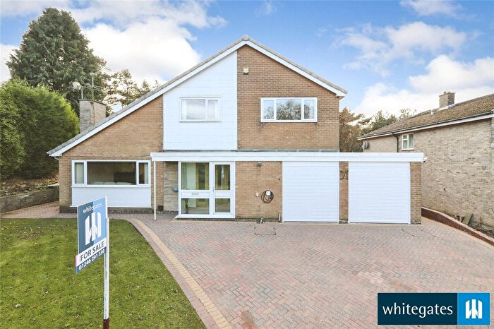 4 Bedroom Detached House For Sale In Heathfield Close, Dronfield, Derbyshire, S18