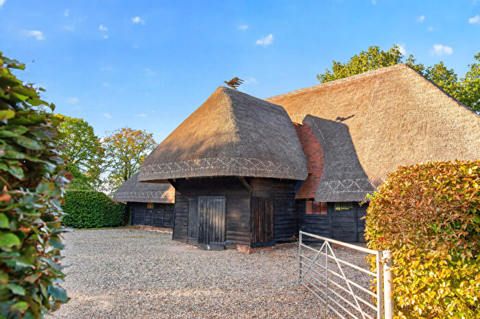 4 Bedroom Detached House For Sale In Tadley Barn Church Lane Baughurst Tadley, Hampshire, RG26