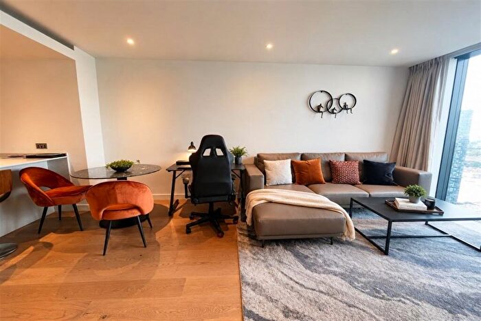1 Bedroom Flat To Rent In Hampton Tower, Tower Hamlets, E14